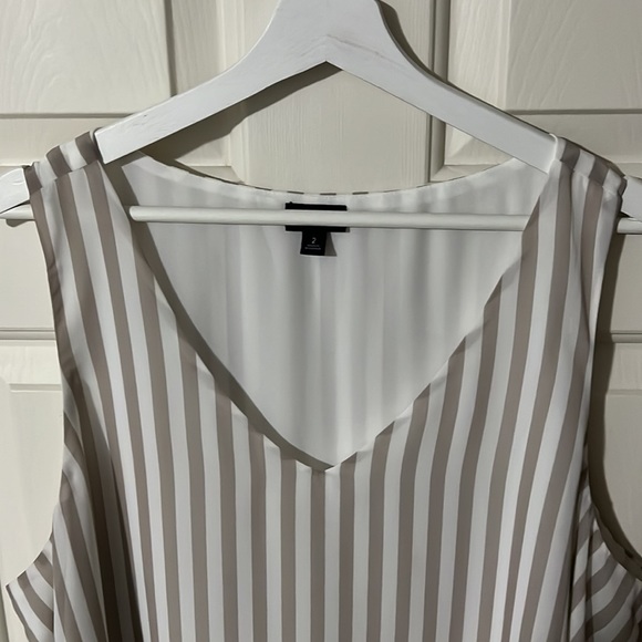 Torrid Tan & White Stripe Double Layer Tank Size 2 (2X) - Picture 3 of 7